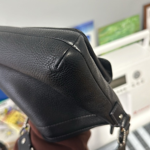 Coach Shoulder Bag - Picture 11 of 15